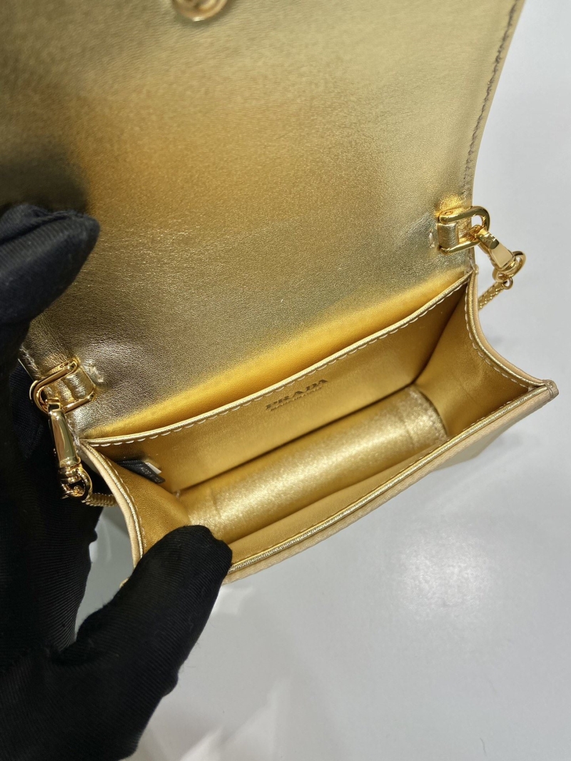 Pra*a waist chest packs